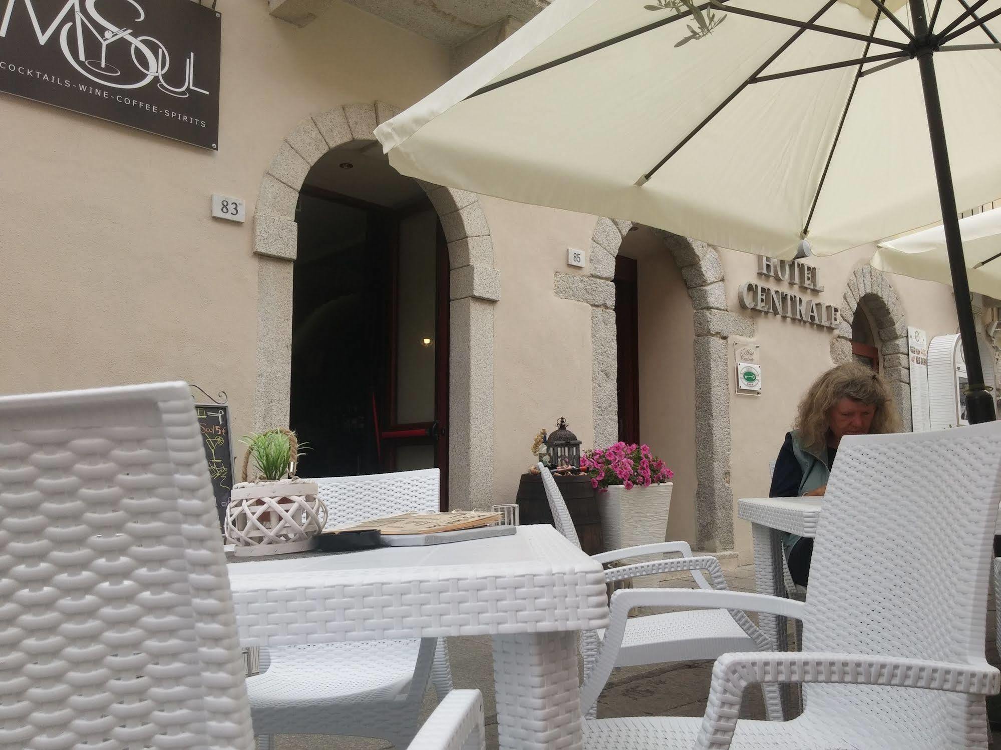 Hotel Centrale Olbia Exterior photo